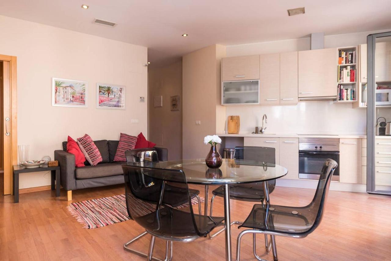 Alc - Modern 2 Bed Apartment In Historic Centre Alicante Exterior photo